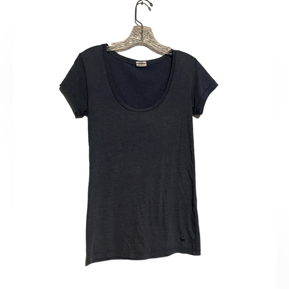 Blue VS PINK T-shirt. Size x-small